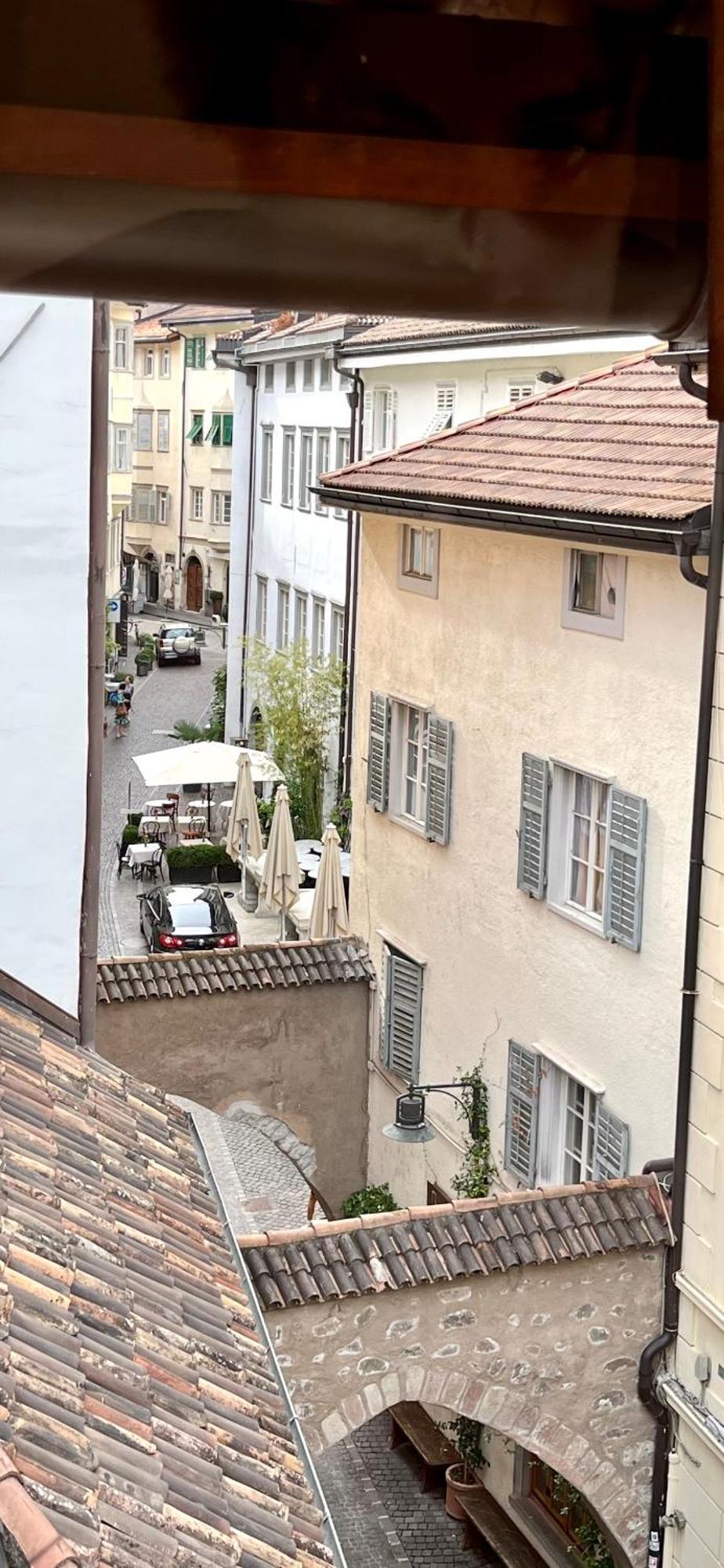 Historic Rooms And Apartments In The City Centre Of Bolzano Kültér fotó