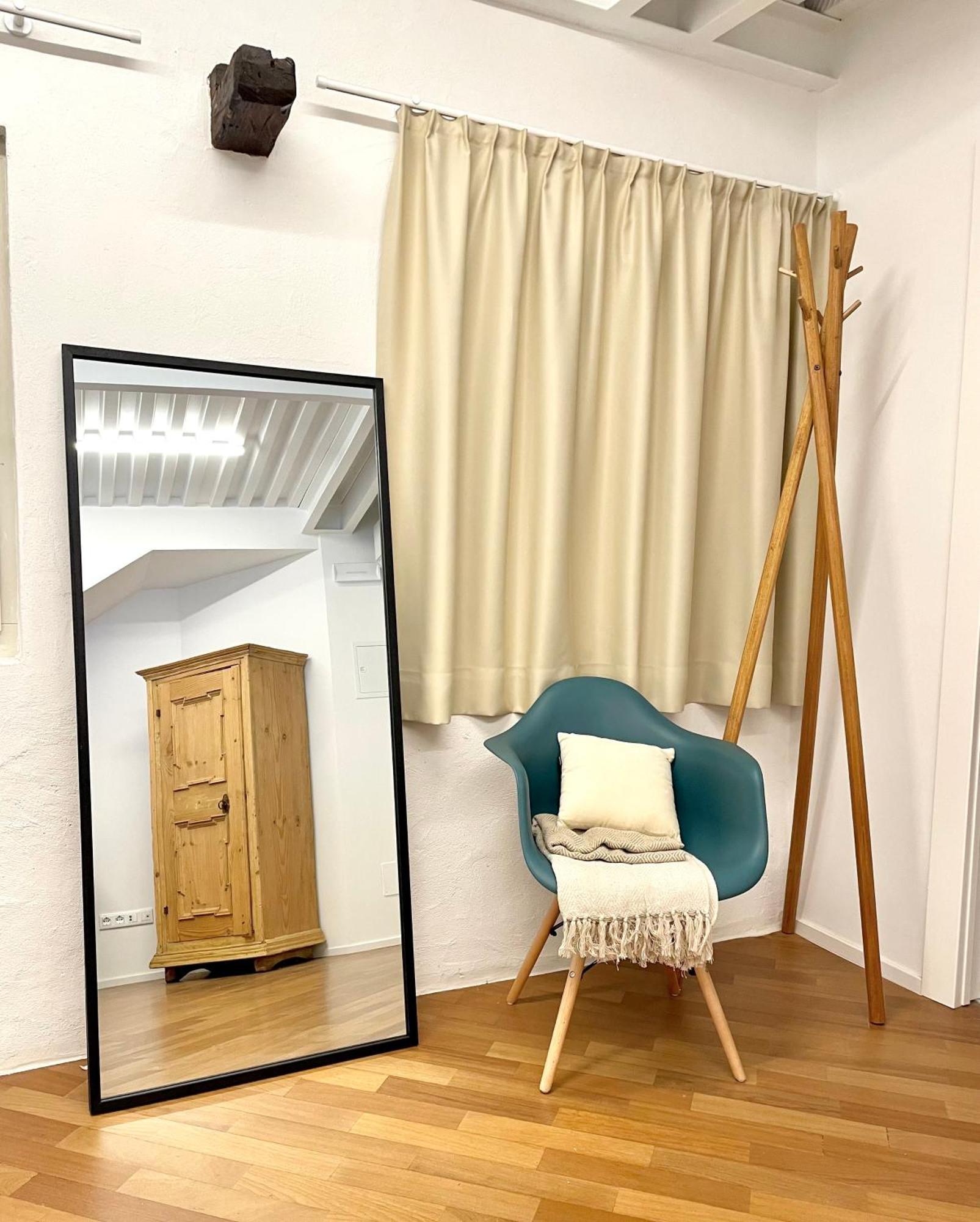 Historic Rooms And Apartments In The City Centre Of Bolzano Szoba fotó